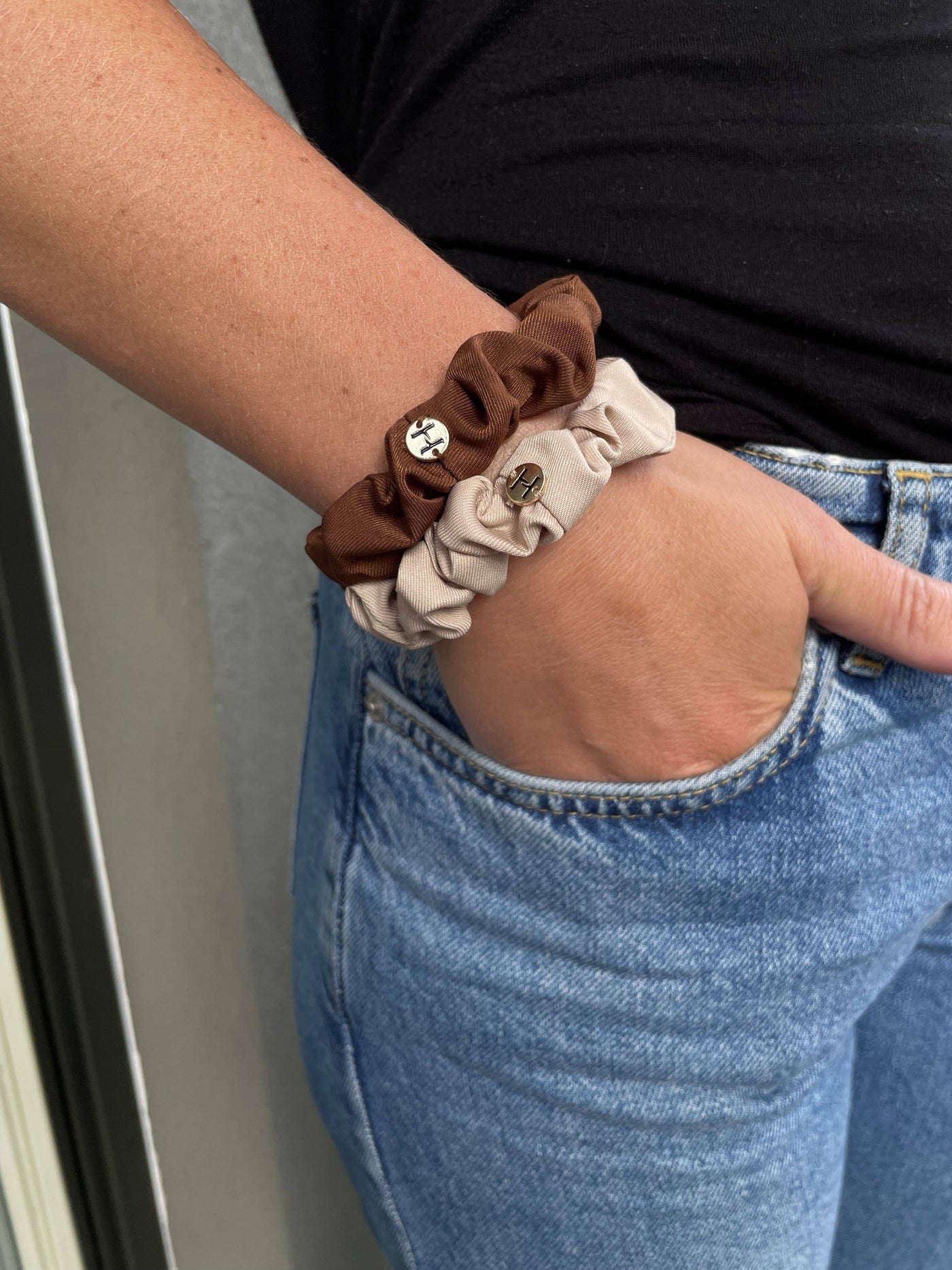 Mini Scrunchie - Brown - Hermine Hold